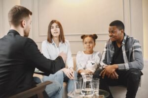 Finding the Right Hispanic Counseling Center for You and Your Family
