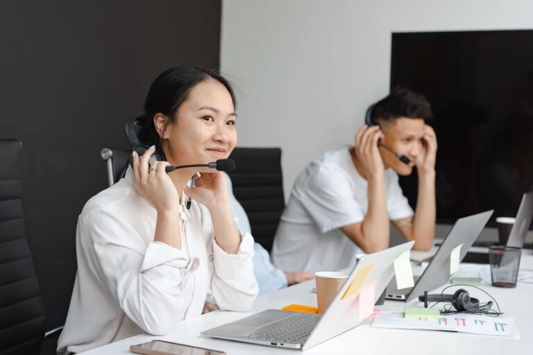 Why "Super-Agents" Are Replacing Tiered Support in Retail